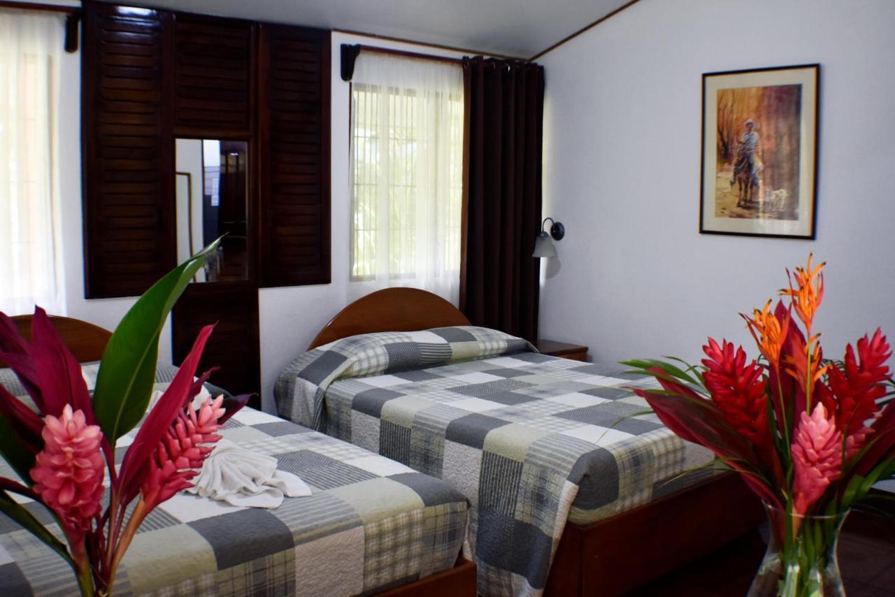 Hotel Arenal Country Inn La Fortuna Zewnętrze zdjęcie