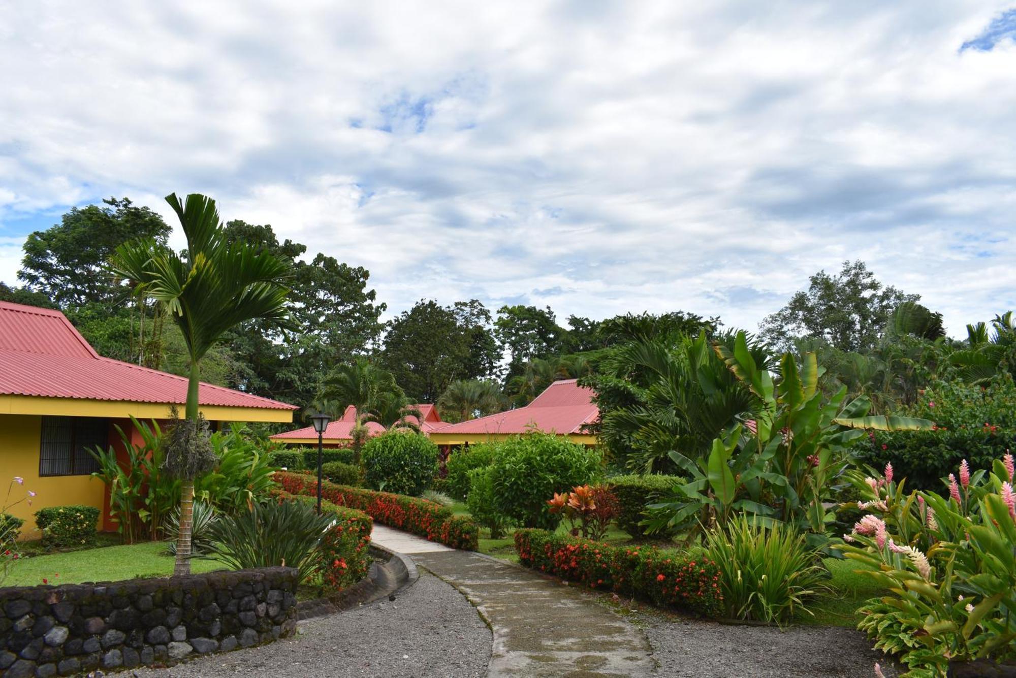 Hotel Arenal Country Inn La Fortuna Zewnętrze zdjęcie