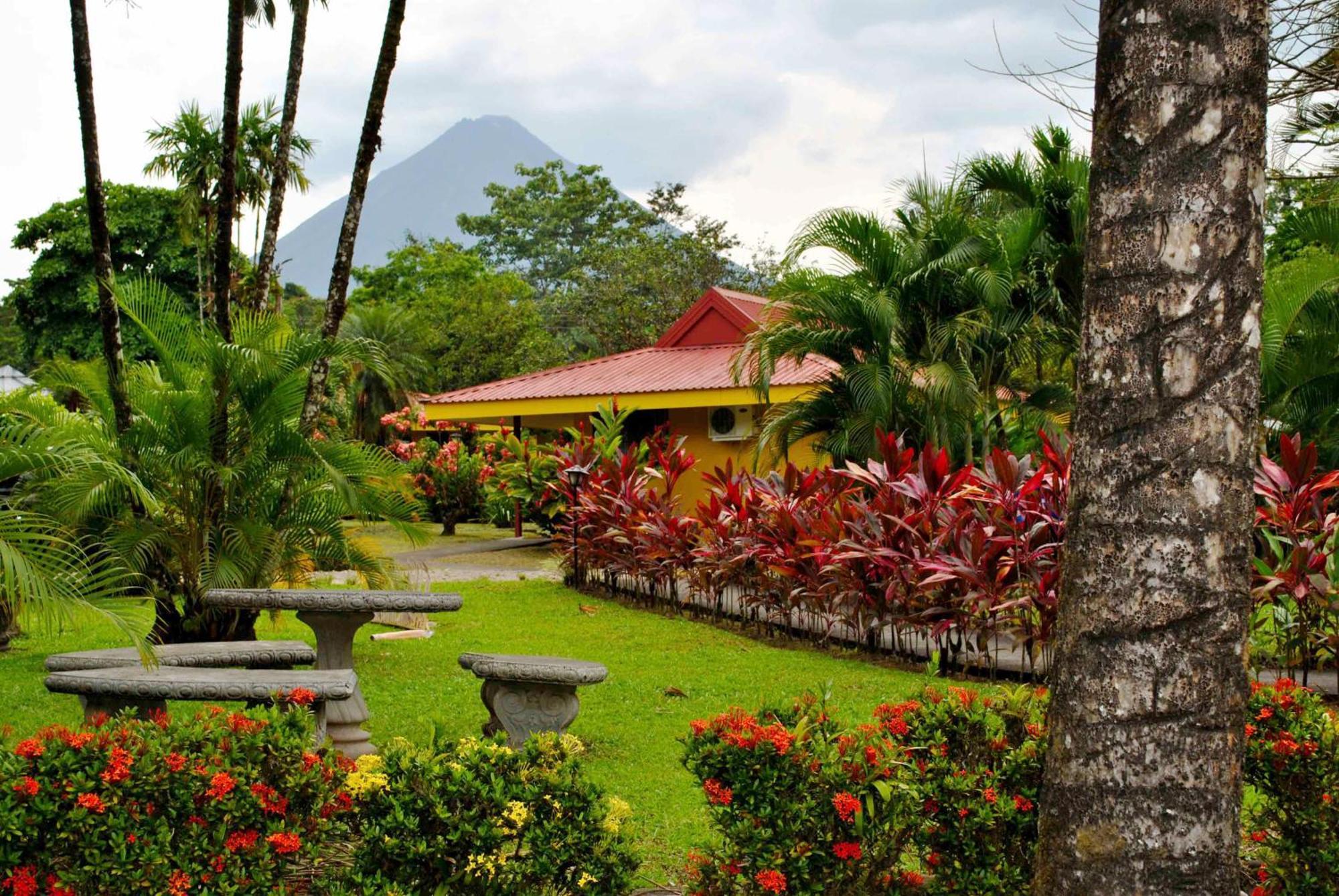 Hotel Arenal Country Inn La Fortuna Zewnętrze zdjęcie